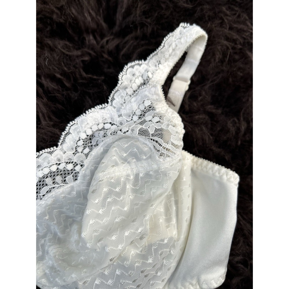 Valentino Vintage Lace‎ Bra and Panty Set Lingerie Intimates Bridal Ivory - Picture 4 of 11